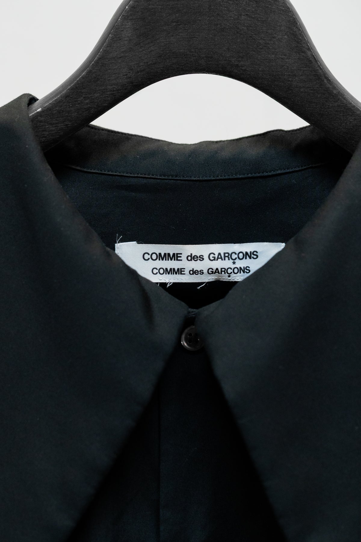 COMME des GARÇONS COMME des GARÇONS
