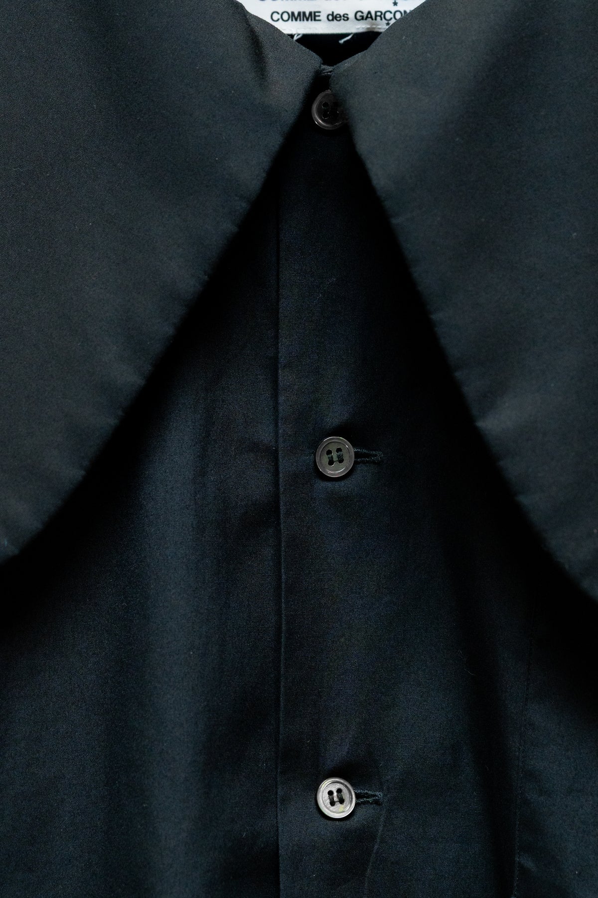 COMME des GARÇONS COMME des GARÇONS