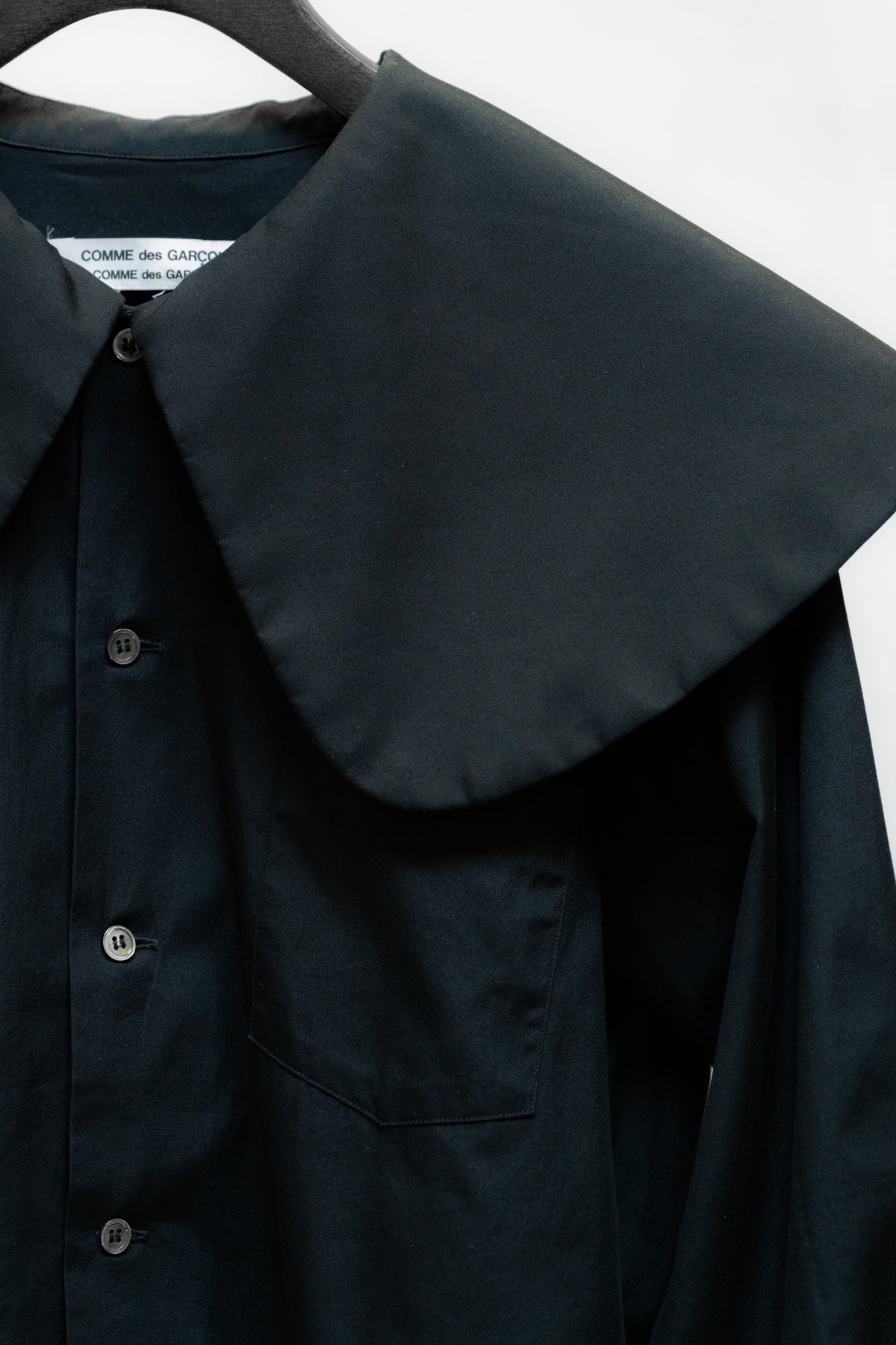 COMME des GARÇONS COMME des GARÇONS
