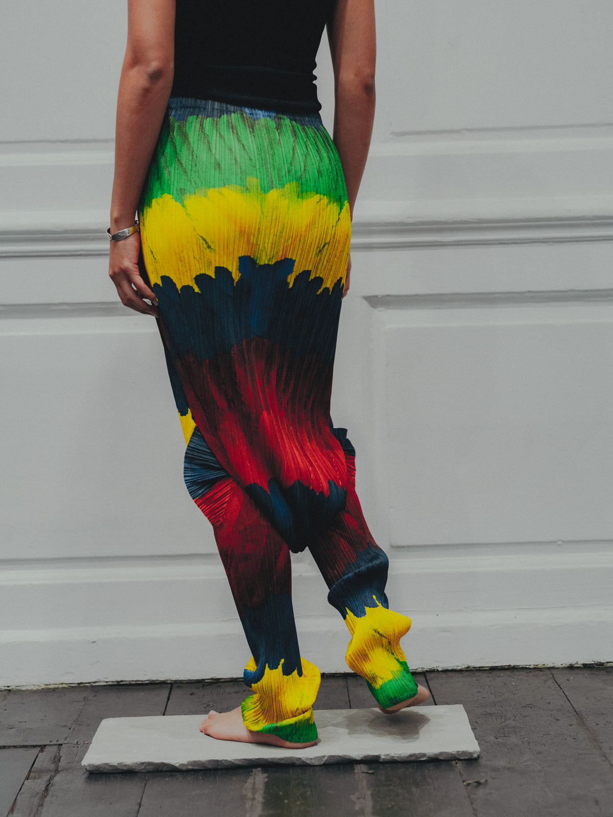PLEATS PLEASE