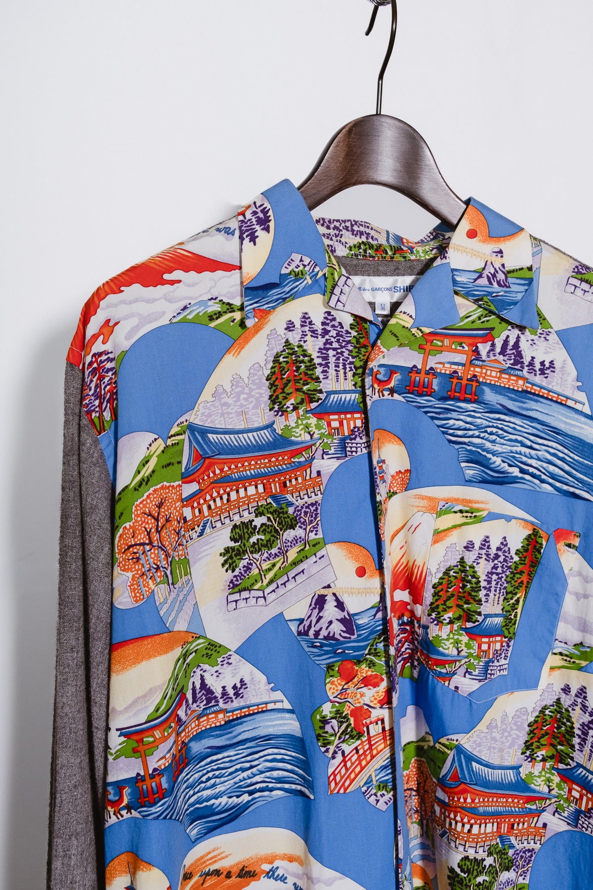 COMME des GARÇONS SHIRT